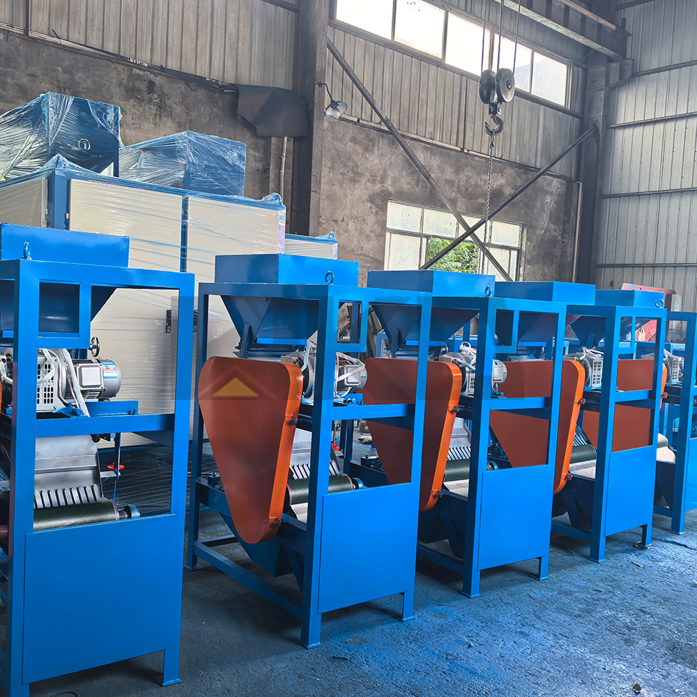 single roller magnetic separator (36).jpg