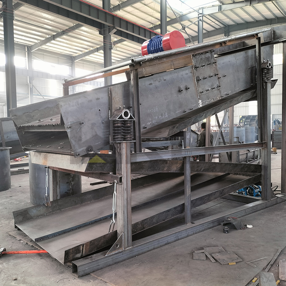 gold washing (16).jpg